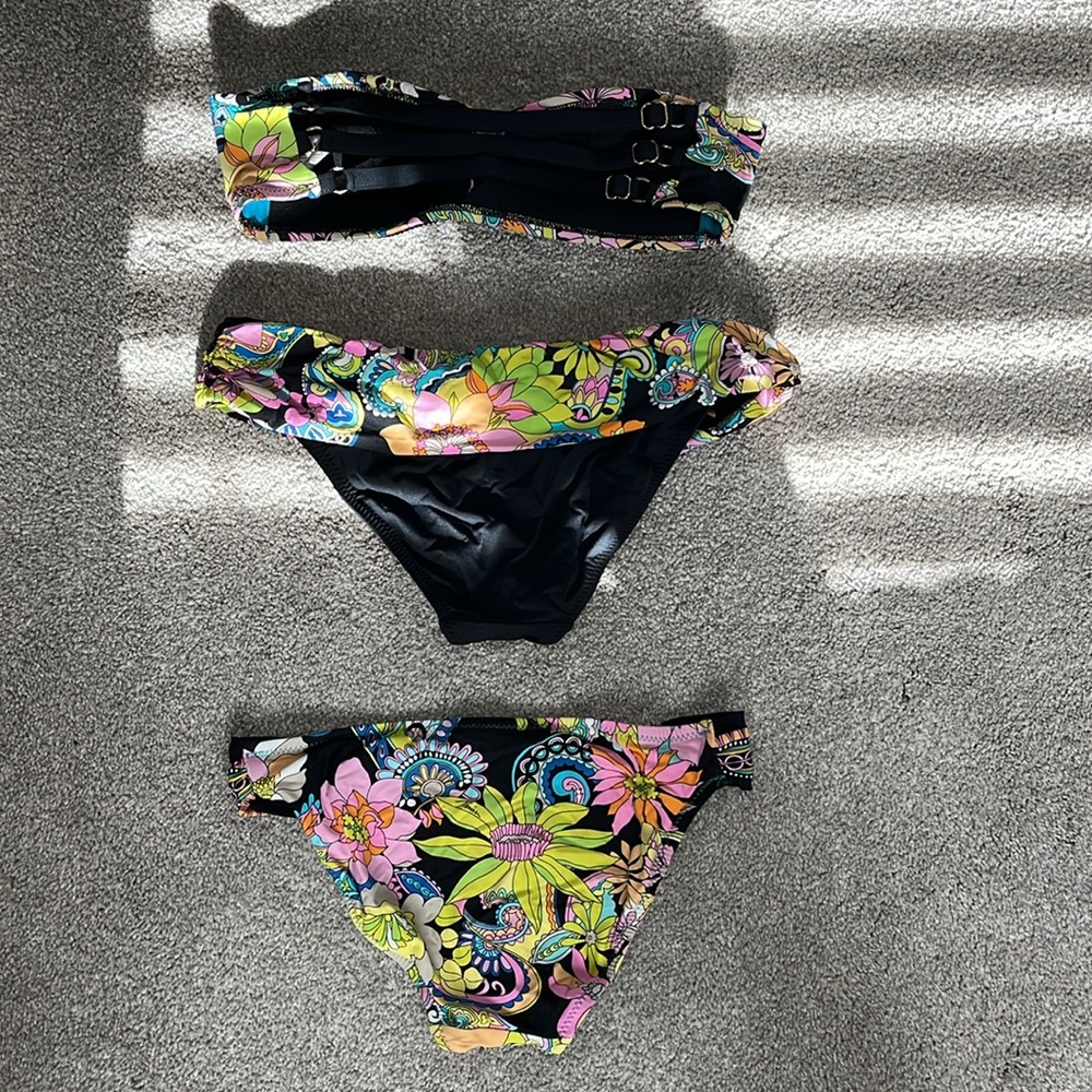 Trina Turk swimsuit 3 pieces set size 4 - Picture 2 of 8
